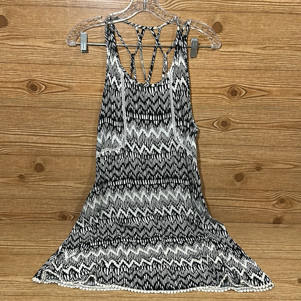 Size S Lorimer NYC Black & white summer dress